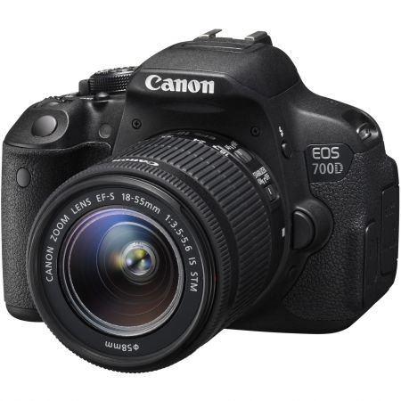Aparat foto DSLR Canon EOS 700D, 18MP, Black + Obiectiv EF-S 18-55mm IS STM